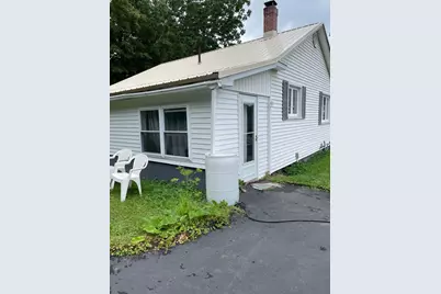 8 Cleveland Street, Calais, ME 04619 - Photo 5