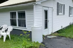 8 Cleveland St, Calais, ME 04619 - Photo 5