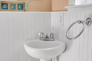 25 Church St, Damariscotta, ME 04543 - Photo 9