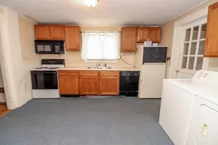221 3rd St, Bangor, ME 04401 - Photo 5
