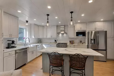 18 Pleasant Street, Kennebunk, ME 04043 - Photo 17
