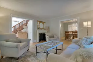 18 Pleasant St, Kennebunk, ME 04043 - Photo 9