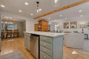 18 Pleasant St, Kennebunk, ME 04043 - Photo 15