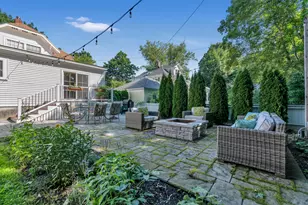 18 Pleasant St, Kennebunk, ME 04043 - Photo 27