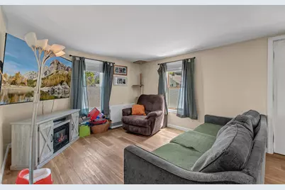 68 Smith Street, Auburn, ME 04210 - Photo 5