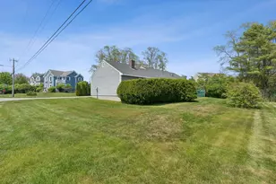 16 Marsh View Ave, Kennebunk, ME 04043 - Photo 13