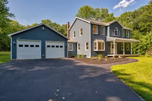 520 Buck Ln, Turner, ME 04282 - Photo 1