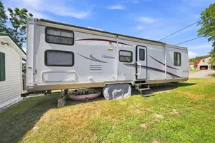 10 F Sanborn Rd, Sabattus, ME 04280 - Photo 27