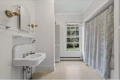 81 W Main Street, Searsport, ME 04974 - Photo 45
