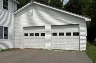 34 Lincoln St, Dexter, ME 04930 - Photo 23