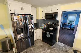 154 Raymond Hill Rd, Raymond, ME 04071 - Photo 7