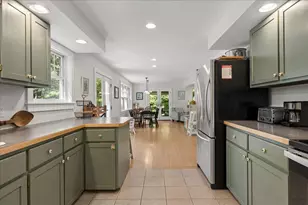 27 Harbor Dr, Deer Isle, ME 04627 - Photo 7