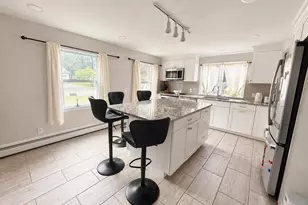 11 Eaton Dr, Waterville, ME 04901 - Photo 3