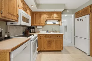 986 Sabattus St, Lewiston, ME 04240 - Photo 17