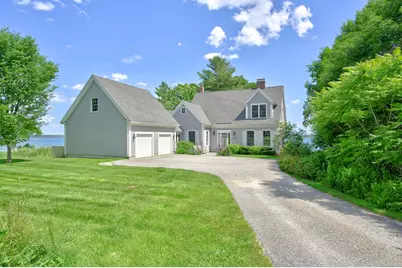15 Sturdivant Road, Cumberland, ME 04110 - Photo 3