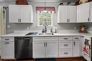 9 Escott Way, Naples, ME 04055 - Photo 11