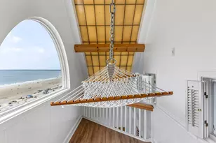 207 E Grand Ave, Old Orchard Beach, ME 04064 - Photo 9