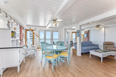 207 E Grand Avenue #D8, Old Orchard Beach, ME 04064 - Photo 5