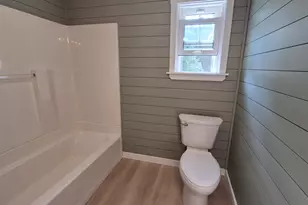 39 Sawyer St, Waterville, ME 04901 - Photo 25