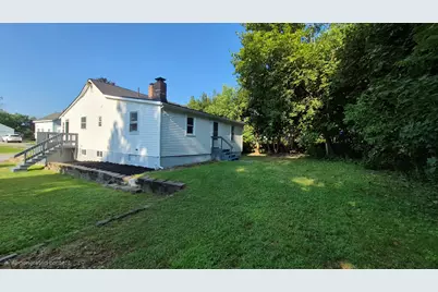 39 Sawyer Street, Waterville, ME 04901 - Photo 5