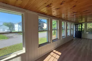 39 Sawyer St, Waterville, ME 04901 - Photo 9