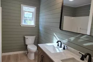 39 Sawyer St, Waterville, ME 04901 - Photo 21