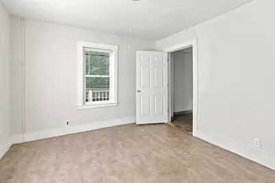 291 Bates Street, Lewiston, ME 04240 - Photo 13