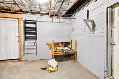 291 Bates Street, Lewiston, ME 04240 - Photo 35