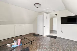 291 Bates St, Lewiston, ME 04240 - Photo 29