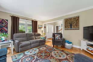 21 Royal Oak Cir, Topsham, ME 04086 - Photo 9