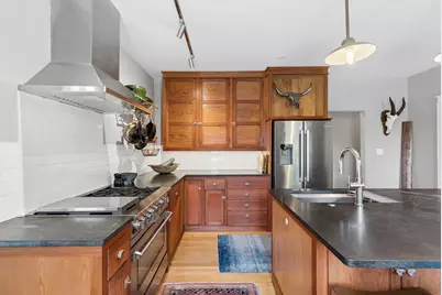 381 Deering Avenue, Portland, ME 04103 - Photo 19