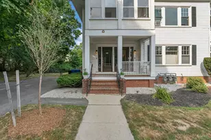 381 Deering Ave, Portland, ME 04103 - Photo 3