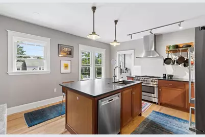 381 Deering Avenue, Portland, ME 04103 - Photo 17