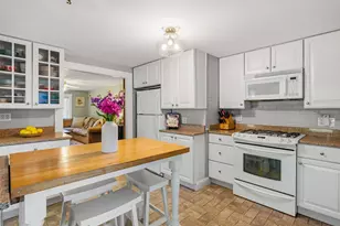 136 Martin Rd, Kittery, ME 03904 - Photo 9