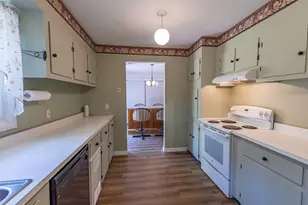 29 Fields Pond Rd, Holden, ME 04429 - Photo 11