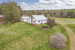 195 River Rd, Avon, ME 04966 - Photo 5
