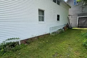 16 Beech St, Richmond, ME 04357 - Photo 5