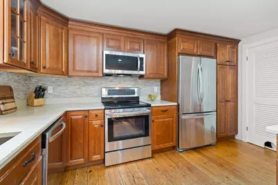 32 Pearl Street, Camden, ME 04843 - Photo 17