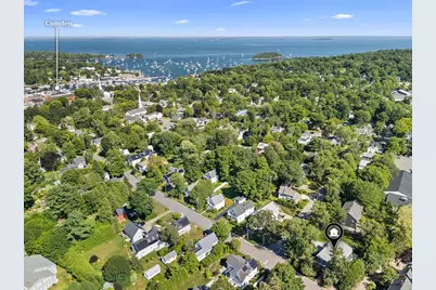 32 Pearl Street, Camden, ME 04843 - Photo 1