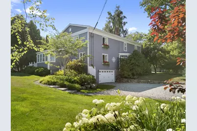 32 Pearl Street, Camden, ME 04843 - Photo 5