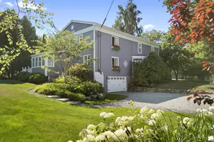 32 Pearl St, Camden, ME 04843 - Photo 5