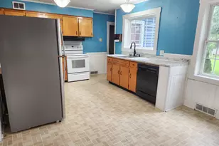 12 Jardine St, Washburn, ME 04786 - Photo 7