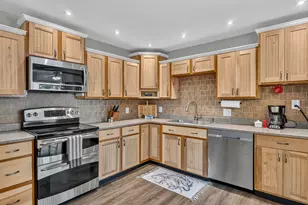 69 Western Ave, Boothbay Harbor, ME 04538 - Photo 37