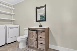 69 Western Ave, Boothbay Harbor, ME 04538 - Photo 15