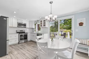 18 Ellen Cir, Yarmouth, ME 04096 - Photo 17