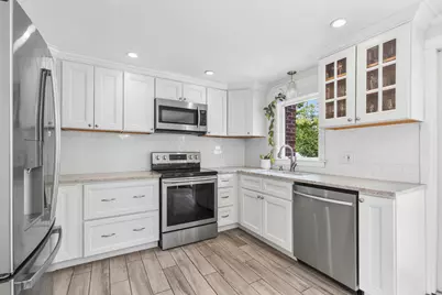 18 Ellen Circle, Yarmouth, ME 04096 - Photo 13