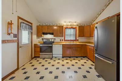 280 Chester Street, Pittsfield, ME 04967 - Photo 11
