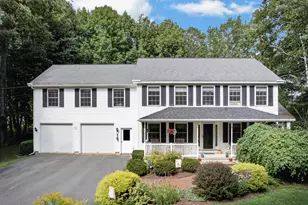 545 Deerfield Dr, Hermon, ME 04401 - Photo 1