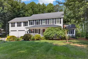 545 Deerfield Dr, Hermon, ME 04401 - Photo 5