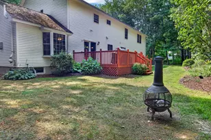 545 Deerfield Dr, Hermon, ME 04401 - Photo 17